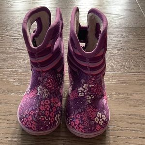 Bogs size 8 euc winter boot